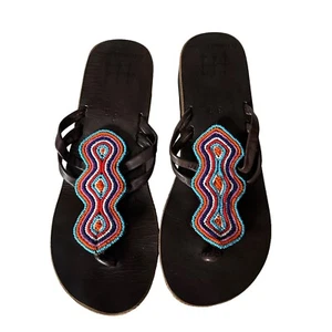 Global Mädchen Damen Größe 37 US 7 Perlen Leder Sandalen Tribal Keilabsatz Schuhe - Bild 1 von 12