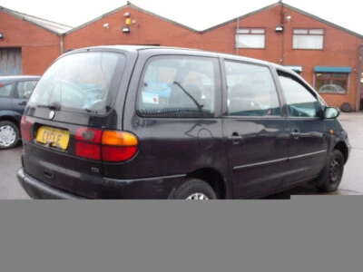 2007 Honda ST1300 pan euro pé direito peg e suporte - Imagem 1 de 4