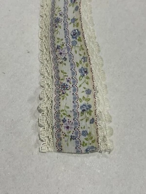 Vintage MCM Lion Ribbon Co. "Lacedge” 6.11 Yards Made in USA - Image 1 of 4