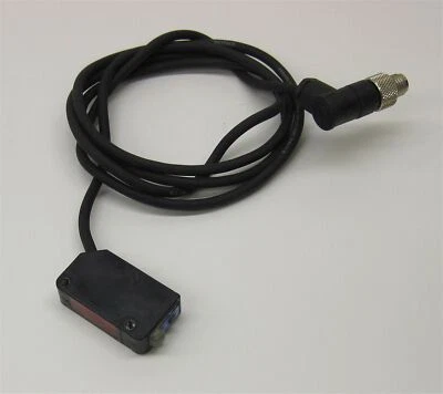 Keyence PZ-V11P Reflective PNP Photoelectric Sensor, Fully-Automatic Calibration - Image 1 of 4