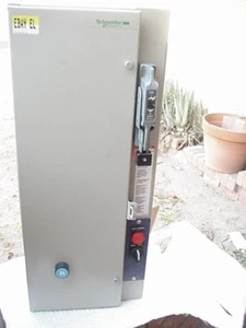 Motor de arranque Square D Telemecanique Schneider 3 fases 600 voltios envío el mismo día - Imagen 1 de 15