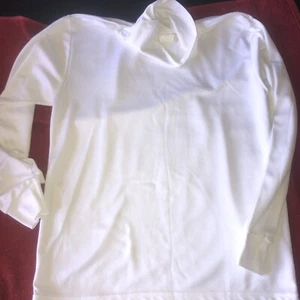100% Polyester Size Large Turtleneck White #43 - Picture 1 of 4