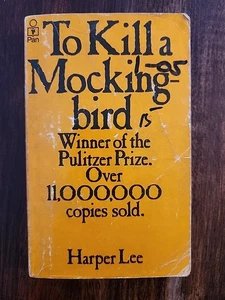 TO KILL A MOCKING BIRD HARPER LEE A Story of Deep South America PAN BOOKS 1978 - Picture 1 of 7