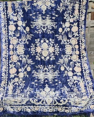 VINTAGE CHINESE ART DECO RUG CIRCA 1920s - 30s 68 x 45 ins - image 1 of 4