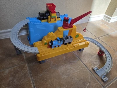 Mega Blocks #10519 Thomas & Friends Busy Day at the Quarry - Image 1 of 4