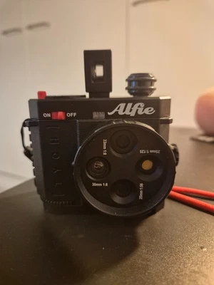 Alfie TYCH Half-Frame 35mm Film Camera - Fast Shipping - Bild 1 von 4