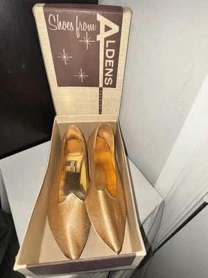 Zapatos Aldens metálicos dorados vintage para mujer talla 9 Foto 1 de 4