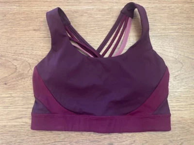 Victoria's Secret Mixed Berries SMALL Essential Strappy Back Sport Bra VS NWOT - Image 1 of 2