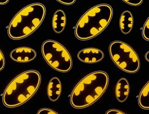 12" FABRIC REMNANT  BATMAN LOGO SUPERHERO DC COMICS COTTON KNIGHT CAMELOT  SCRAP - Picture 1 of 2