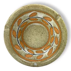 Mid Century Ashtray Stone Painted Ceramic Round 3 Slot Leaf Floral Vine Gray Red - Picture 1 of 6