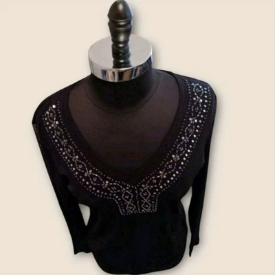 Whimsigoth de diamantes de imitación negros transparentes medianos para mujer New York & Company Y2K Foto 1 de 4