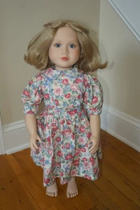 My Twinn Doll Blonde Hair and Blue Eyes - Picture 1 of 23