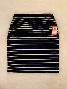 Vince Camuto Black & White Striped Pencil Skirt Lined Size S NWT $79 Tag - Picture 1 of 8