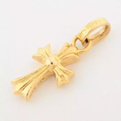 CHROME HEARTS Ciondolo Cuori Cromato Baby Fat Placcato Oro Giallo 14K Moissanite Taglio Tondo 0 4Ct