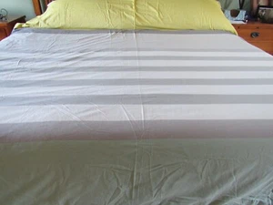 WEST ELM FULL QUEEN DUVET COVER YELLOW TO GRAY WHITE STRIPES LIGHT GREEN 91X88 - Picture 1 of 9