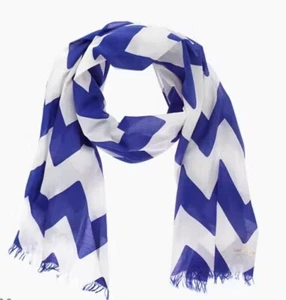 NUEVO CON ETIQUETAS ~ Bufanda a rayas Chevron de algodón Kate Spade para mujer ~ azul y blanco ~ agotada - Imagen 1 de 5