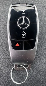 Factory Original Mercedes Benz MBZ Smart Key Fob FCC: IYZ-MS2 - Picture 1 of 1