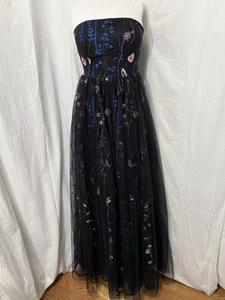 Giffniseti Embroidered Women Dress 100% Polyester Size Medium - Picture 1 of 19