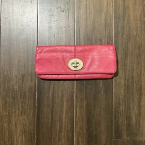 Bolso clutch plegable de cuero Madeline Y2K Coach 13580 - Imagen 1 de 8