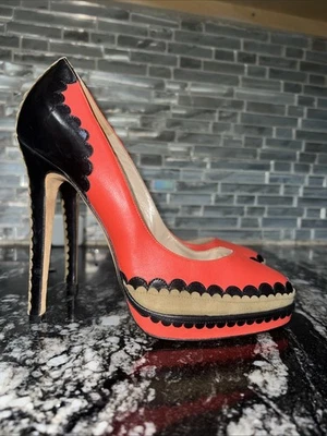 Tacones Oscar de La Renta Talla 40 Foto 1 de 4