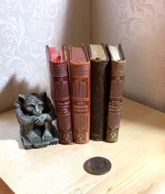 Vintage Rare Aguilar Crisolin Book Los Movimientos Literarios 1st Ed 1948 - Image 1 of 4