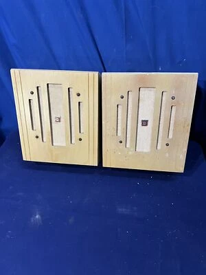 2 件 Dukane 9935A 8 英寸壁挂式扬声器木柜老式 PA 系统免费送货 4C — 第 1/4 张图片