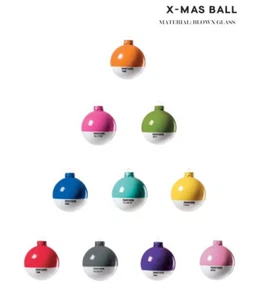 Palline Pantone vetro soffiato Imperfette Design Seletti. Glass Christmas ball - Foto 1 di 11