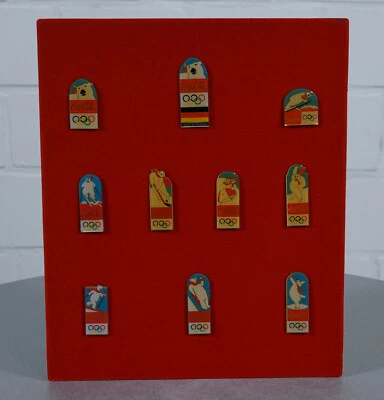 10 Coca Cola Pins Olympia Eisbär Polarbär - Bild 1 von 4
