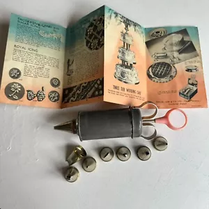 Vintage Tala Cake Icing Syringe W/ Nozzles, Leaflet & Damage Box Kitchenalia - Picture 1 of 10