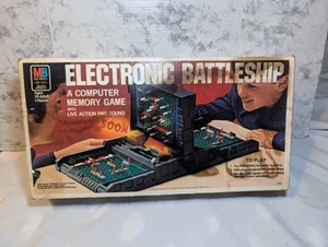 Vintage 1979 Milton Bradley Electronic Battleship 4750 Complete WORKS With Box - Picture 1 of 15
