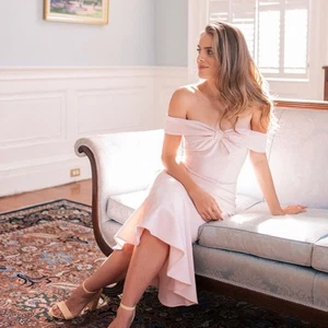 Gal Meets Glam Damen Tyler Pink Schulterfrei Schleife Midikleid Gr. 20 - Bild 1 von 6