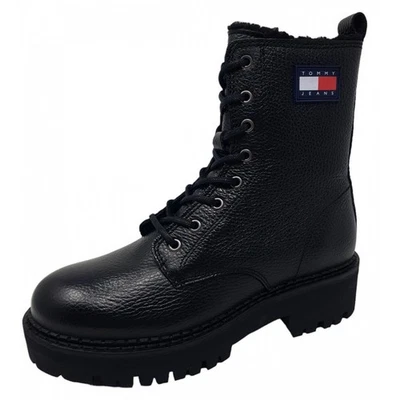 Tommy Hilfiger Urban Boot Damen Stiefel in Schwarz
