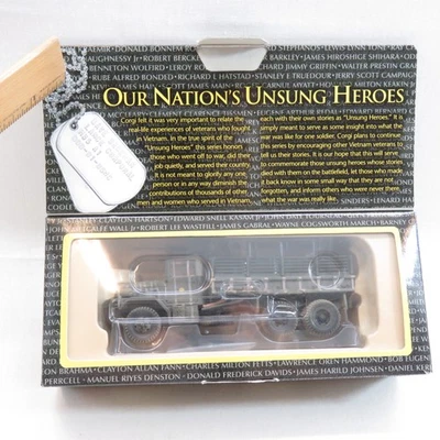 Corgi M35 A1 2.5 Ton Truck USMC Unsung Heroes 1:50 Vietnam Series 2 #50204 - Image 1 of 4