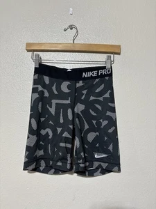 Nike Pro Women's Mid Rise 3" Training Shorts DM7687-222 Camo Size XS - Picture 1 of 4