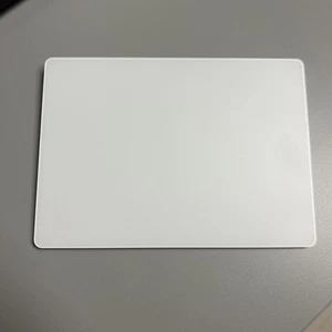 Apple Magic Trackpad 2 - Weiß A1535 funktioniert einwandfrei! Getestet - Bild 1 von 3