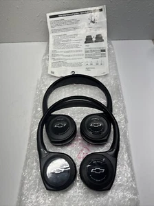 Pair Of 2 GMC Wireless Headphones OEM 84738994 - Picture 1 of 10