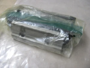 Neu im Karton THK SHS25 H-NBR LINEARLAGER P9433 - Bild 1 von 2