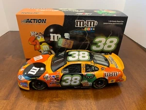 Elliott Sadler #38 M&M's Halloween 2004 Taurus 1:24 Die Cast Nascar 1/2556 - Picture 1 of 5