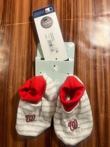MLB Baby Washington Nationals Newborn Socks Team Athletics Baseball Official NEW Cover
