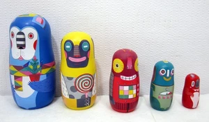 Djeco Little Big Room Robot Perro Muñecas Rusas Anidación Muñeca Matrioska - Imagen 1 de 11