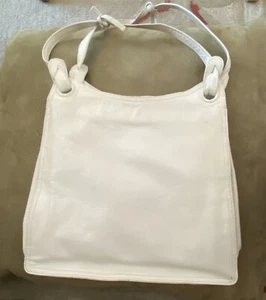 Bottega Veneta Ivory Leather Handbag - Picture 1 of 3
