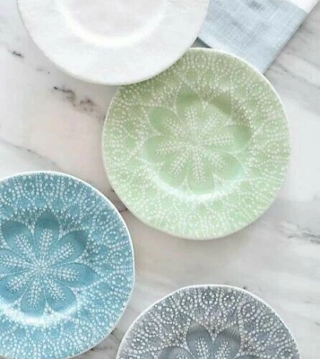 NUEVO SIN CAJA ~ Plato de ensalada de pistacho Vietri Viva LACE 9,25"  Foto 1 de 4