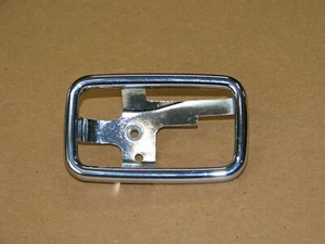 Mercedes W108 W109 W114 W115 W123 Griffschale Türöffner Chrom rechts 1087660611 - Bild 1 von 4