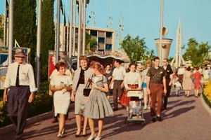 Vintage Postcard Disneyland Tomorrowland Entrance Flags c1950s - Picture 1 of 3
