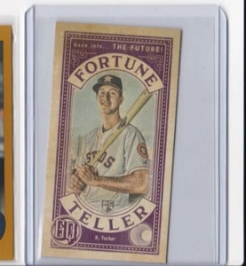 KYLE TUCKER 2019 TOPPS GYPSY QUEEN FORTUNE INSERTO BISCOTTI MINI ROOKIE PARALLELO - Foto 1 di 23