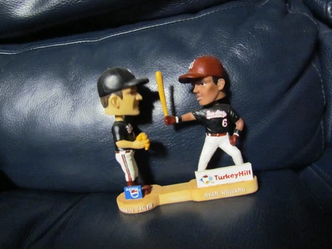 Gavin Floyd Ryan Howard Bobblehead Doll Phillies Cover