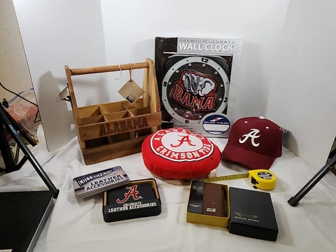 HUGE NEW NOS Alabama Crimson Tide LOT WALLET, CLOCK. WOODEN SIX PACK HOLDER RARE Cover