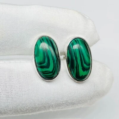 Подлинные запонки из малахита — овальное серебро, яркий зеленый драгоценный камень - Изображение 1 из 4