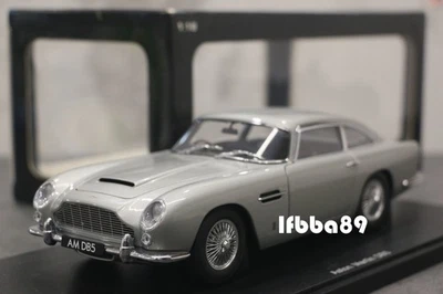AUTOart 1/18 ASTON MARTIN DB5 SILVER 70211 - Image 1 of 4