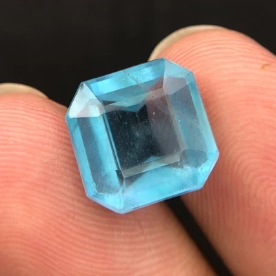 Natural Gorgeous A++ Sky Blue 13.40 Carat's Fluorite Gemstone - Image 1 of 4
